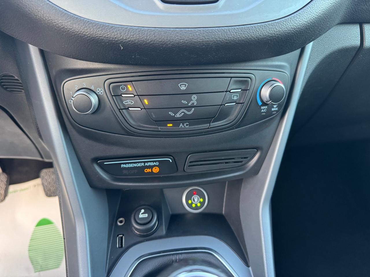Ford B-Max 1.4 90 CV GPL Titanium