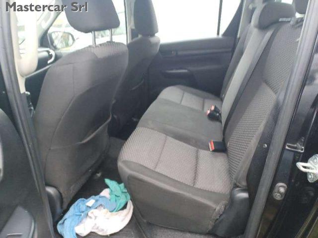 TOYOTA Hilux Hilux IV 2.4 d-4d double cab Comfort 4wd - GP836MH