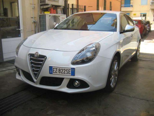 ALFA ROMEO Giulietta 1.6 JTDM-2 105 CV EXCLUSIVE