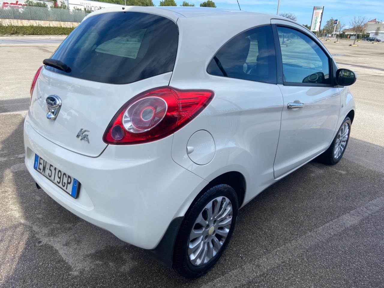 Ford Ka 1.2 69CV 2014 Titanium METANO GARANZIA