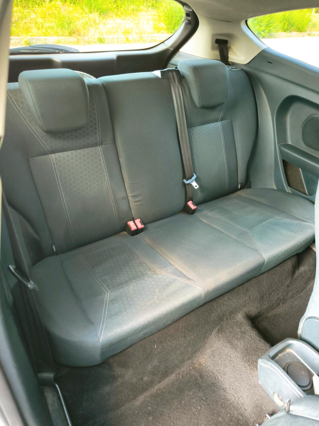 Ford Fiesta 1.2 82CV 3P Titanium