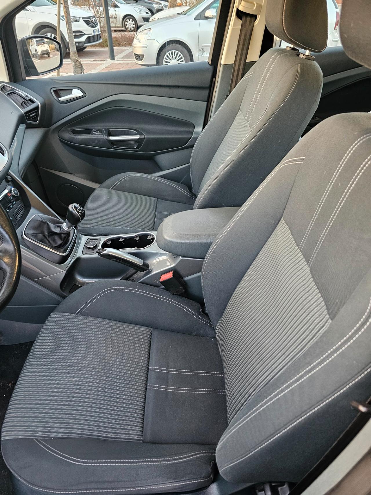 Ford C-Max 1.6 TDCi 115CV Titanium