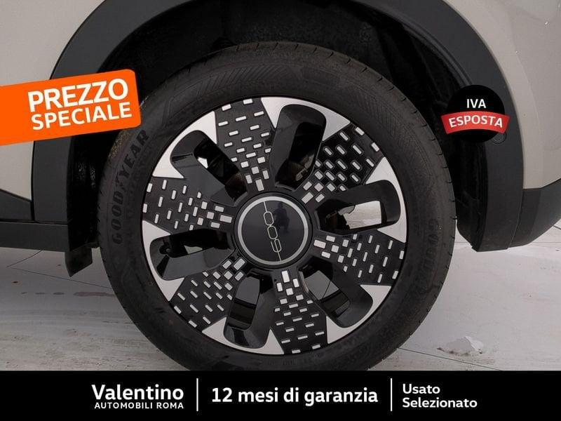 FIAT 600 Hybrid MHEV La Prima