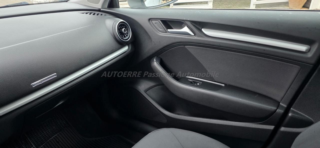 Audi A3 SPB 30 1.6 Tdi Business