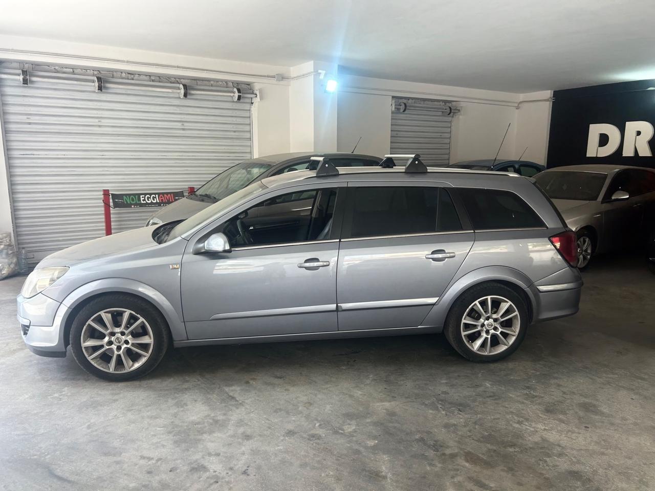 Opel Astra 1.9 CDTI 120CV Station Wagon Cosmo