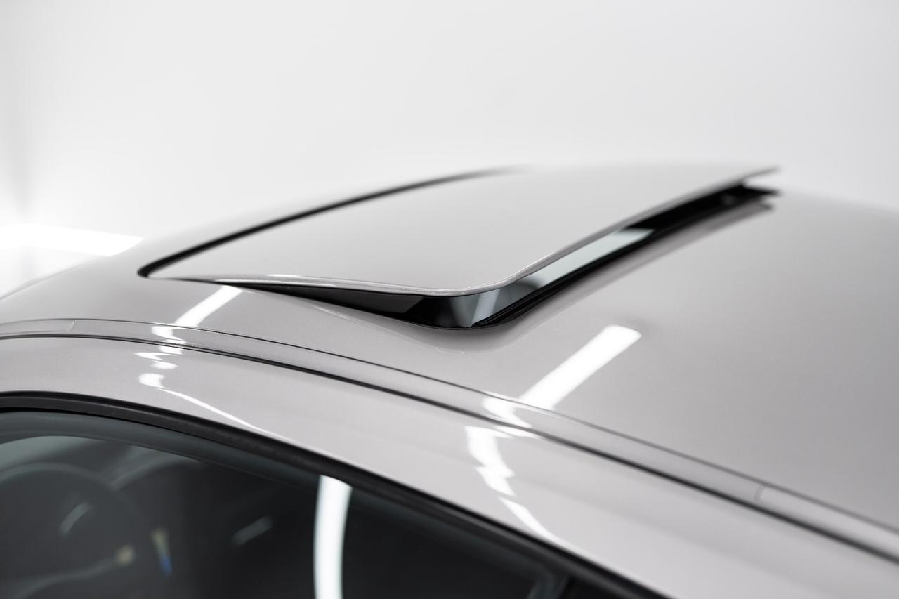 Porsche 911 Carrera cat Coupé