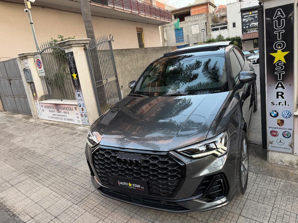 Audi Q3 Sportback 35TDI S-line Identity Black 150CV