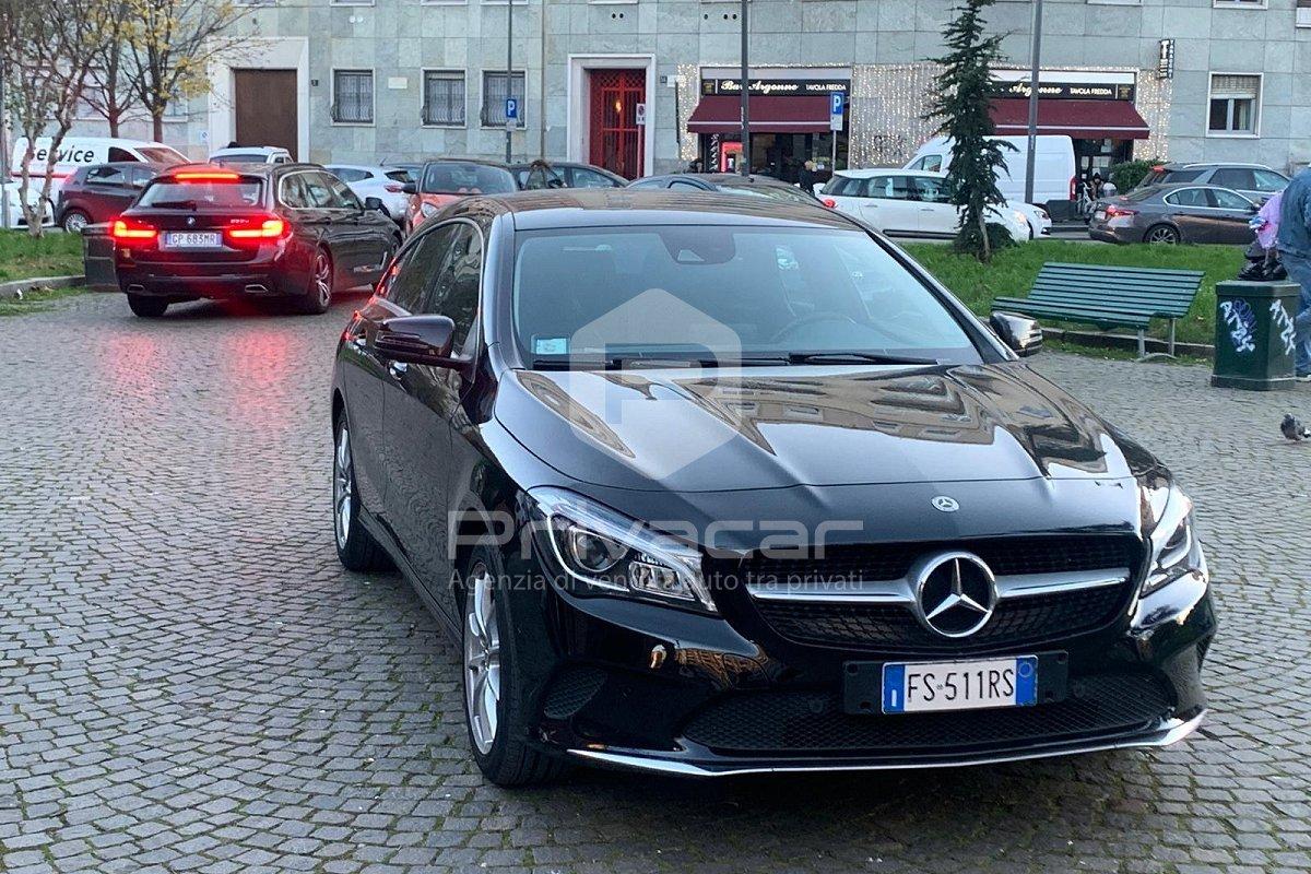 MERCEDES CLA 220 d S.W. Automatic Business