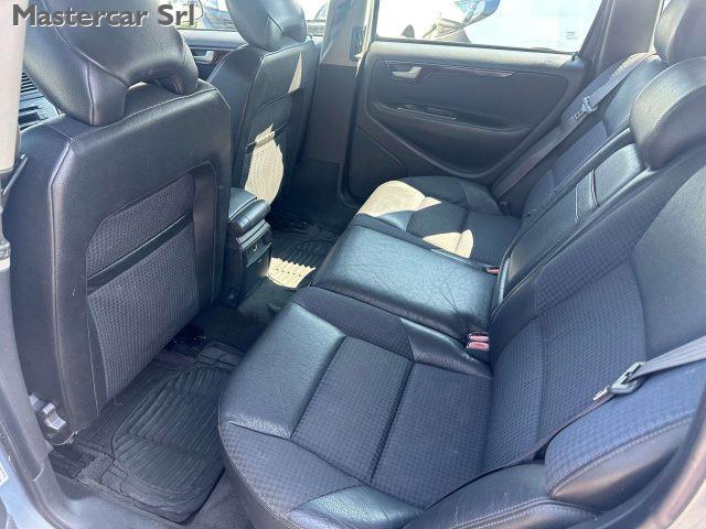 VOLVO V70 V70 II 2000 2.4 d5 Optima tg. CE107WR