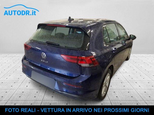 VOLKSWAGEN Golf 1.5 TGI 130cv DSG Life VIRTUAL CARPLAY TRIZONA