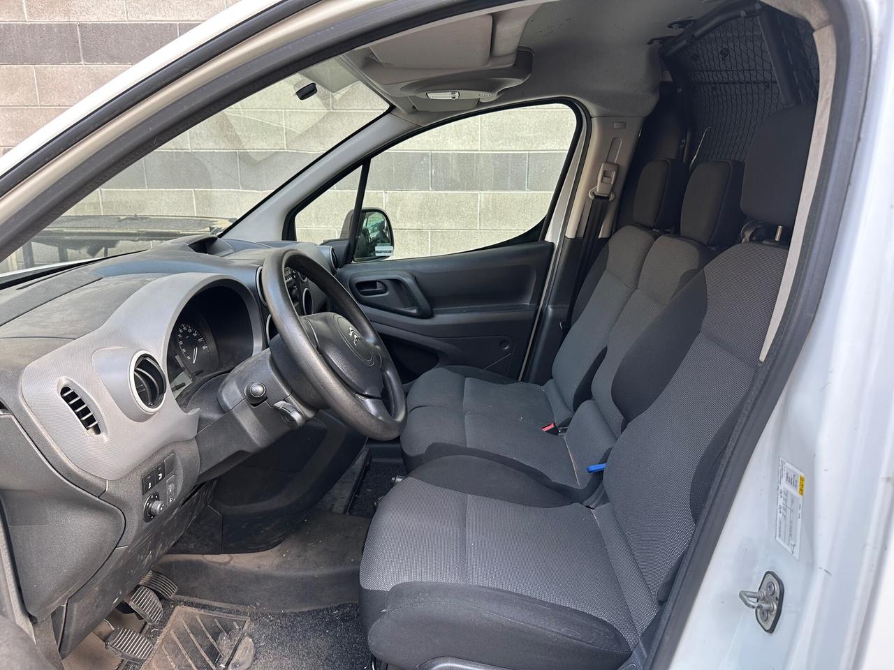 Citroen Berlingo EURO 6B-TESTATA DA SISTEMARE