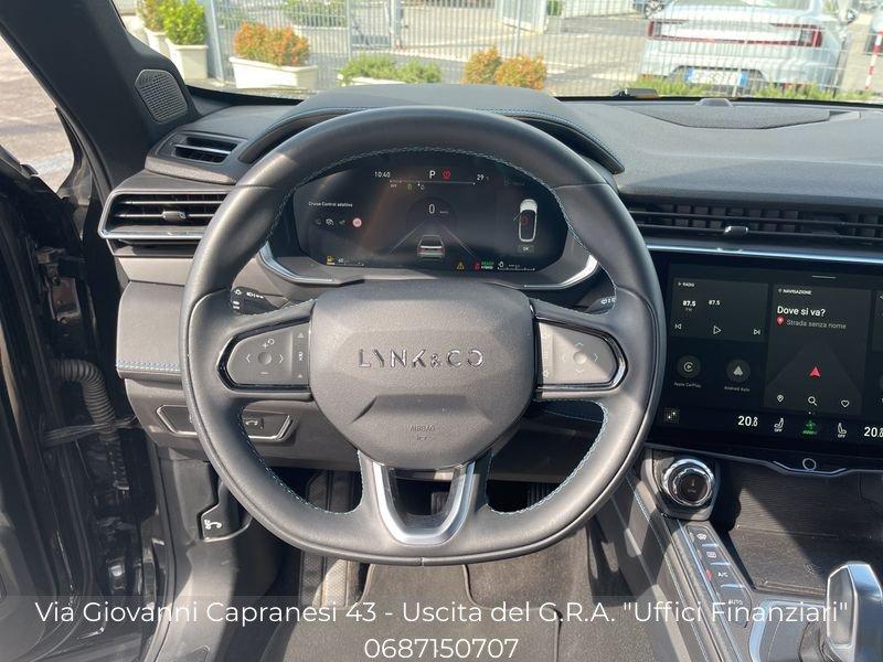 Lynk & Co 01 01 PHEV