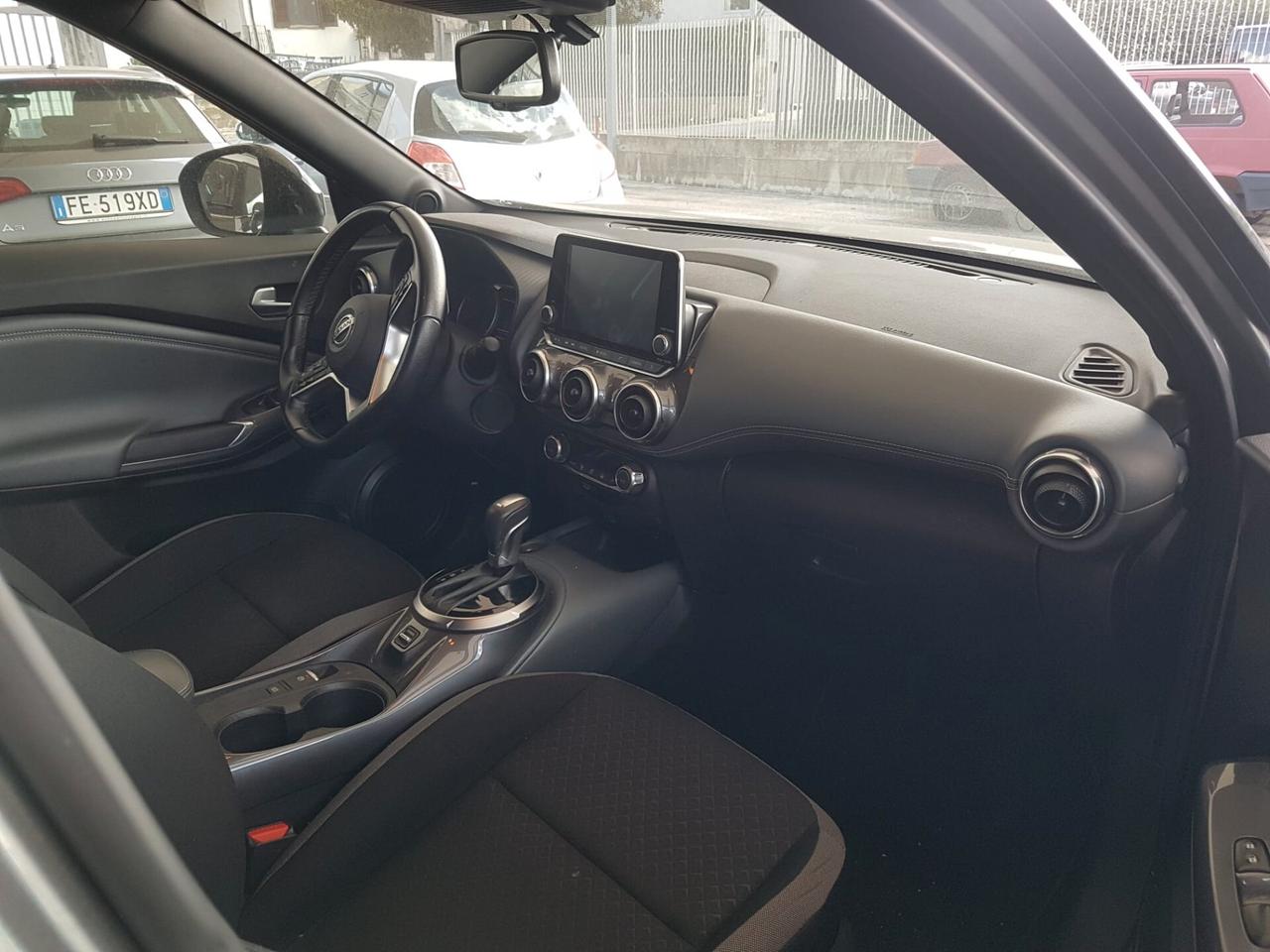 Nissan Juke 1.0 DIG-T 114 CV N-Connecta