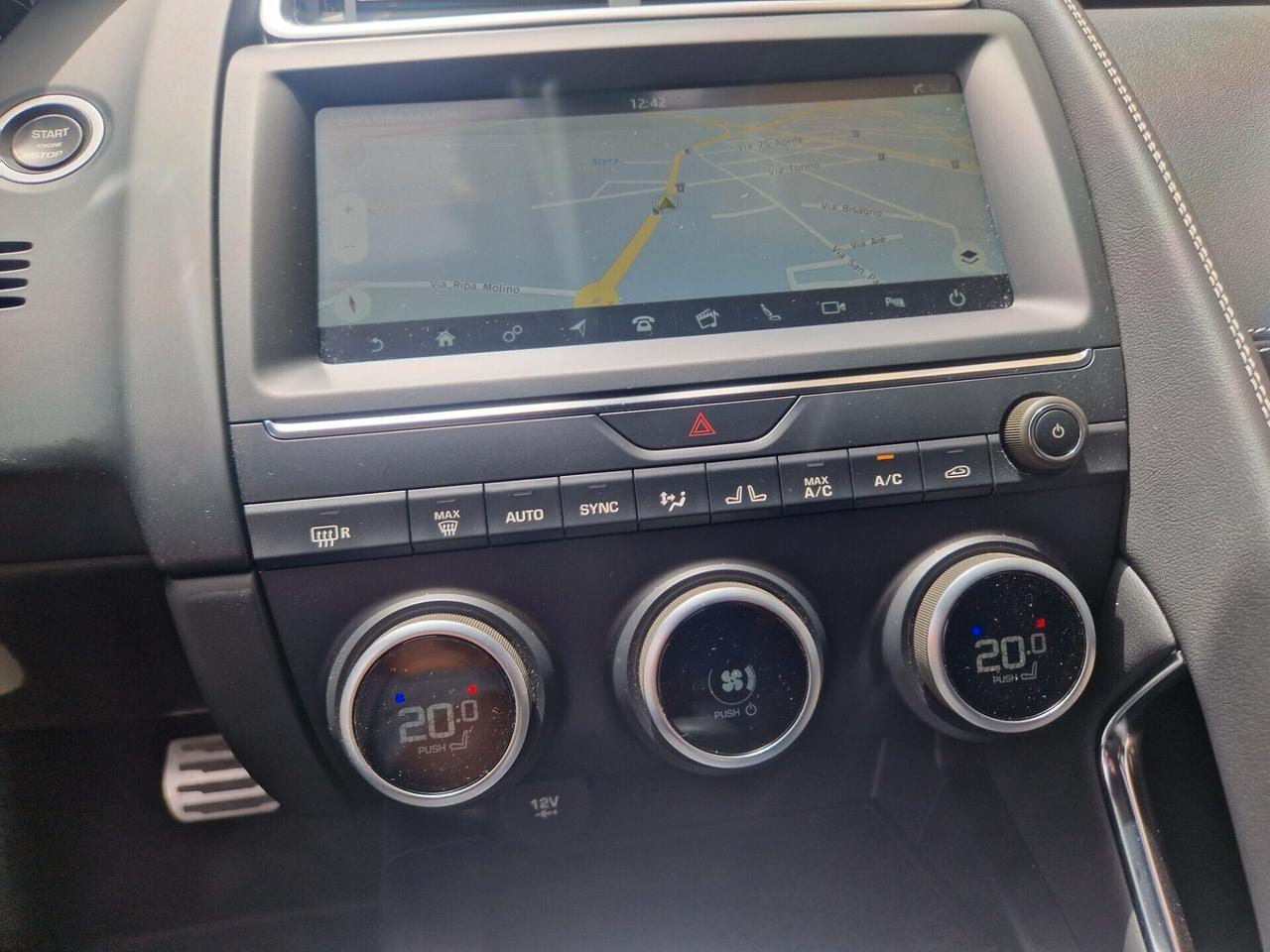 Jaguar E-Pace 2.0D 150 CV AWD aut. R-Dynamic
