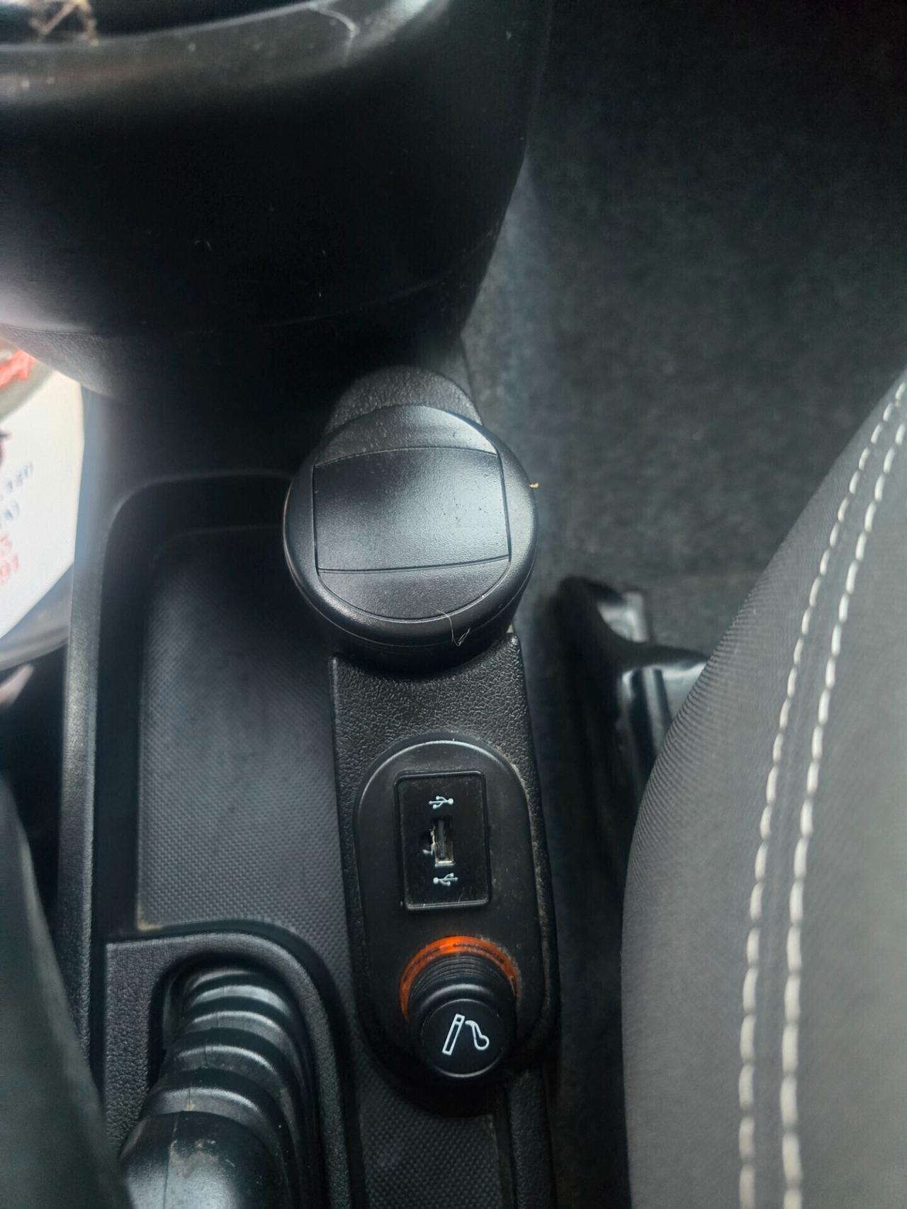 Fiat Qubo 1.4 Dynamic 77cv Natural Power