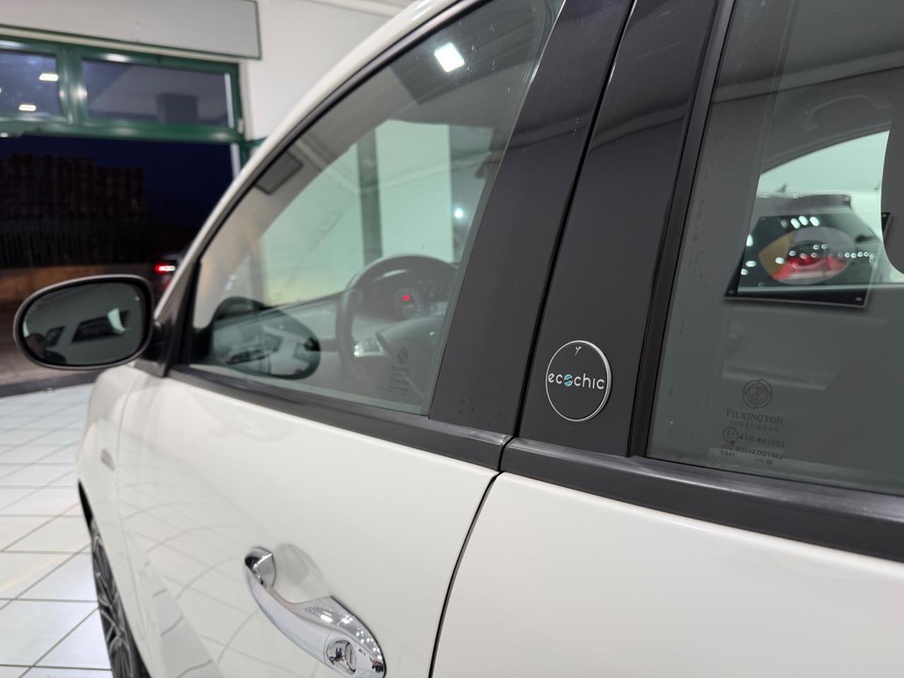 Lancia Ypsilon 1.2 69 CV 5 porte GPL Ecochic Gold