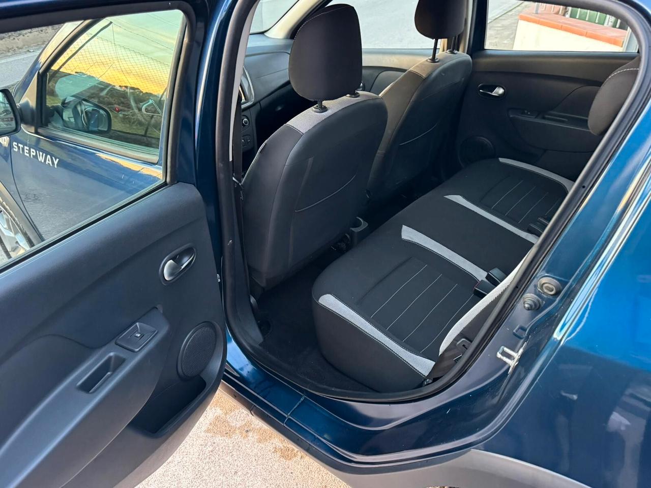 Dacia Sandero Stepway 1.5 Automatica