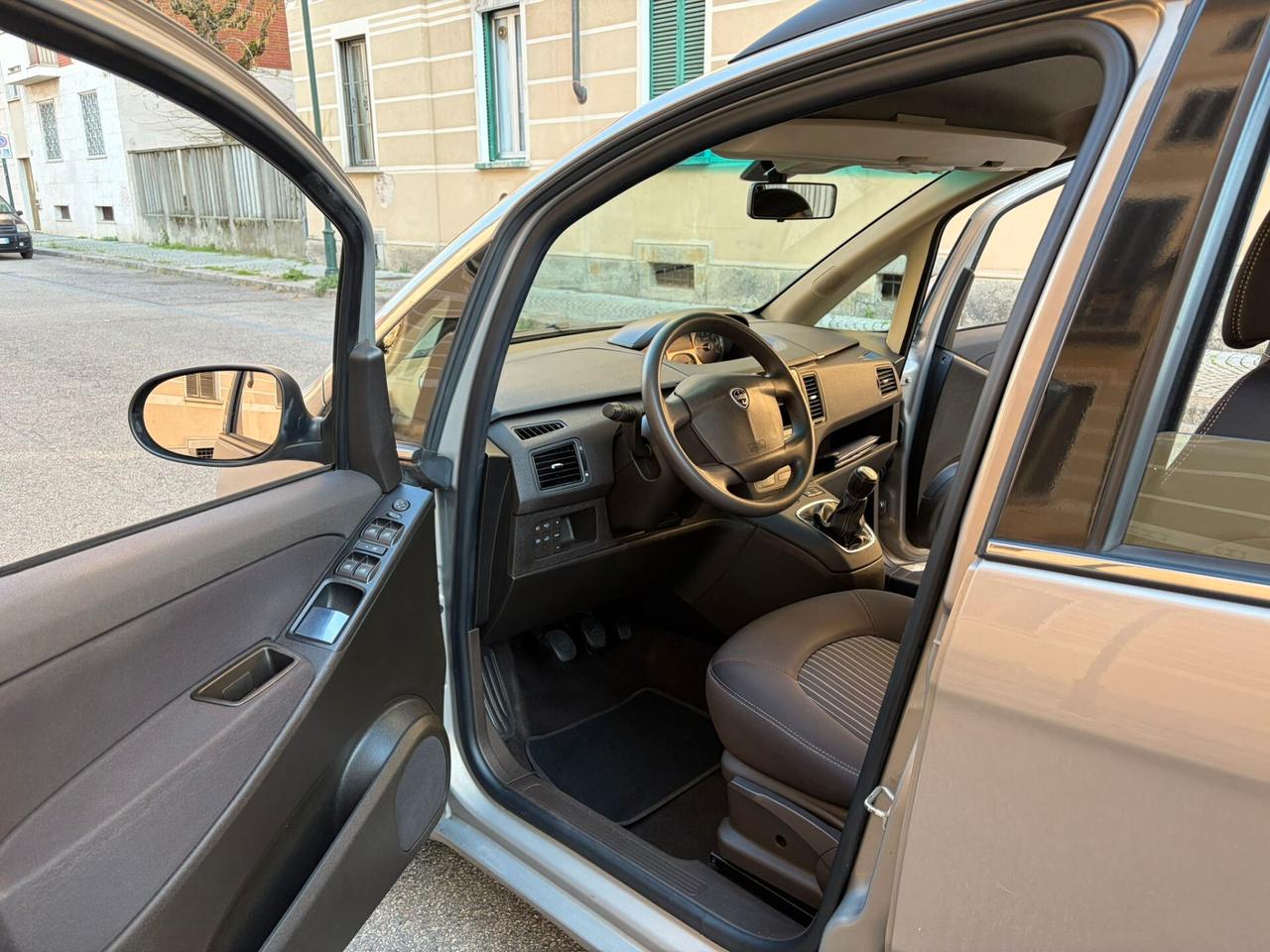 Lancia MUSA 1.3 D Multijet 95 CV S&S Oro 5 PORTE