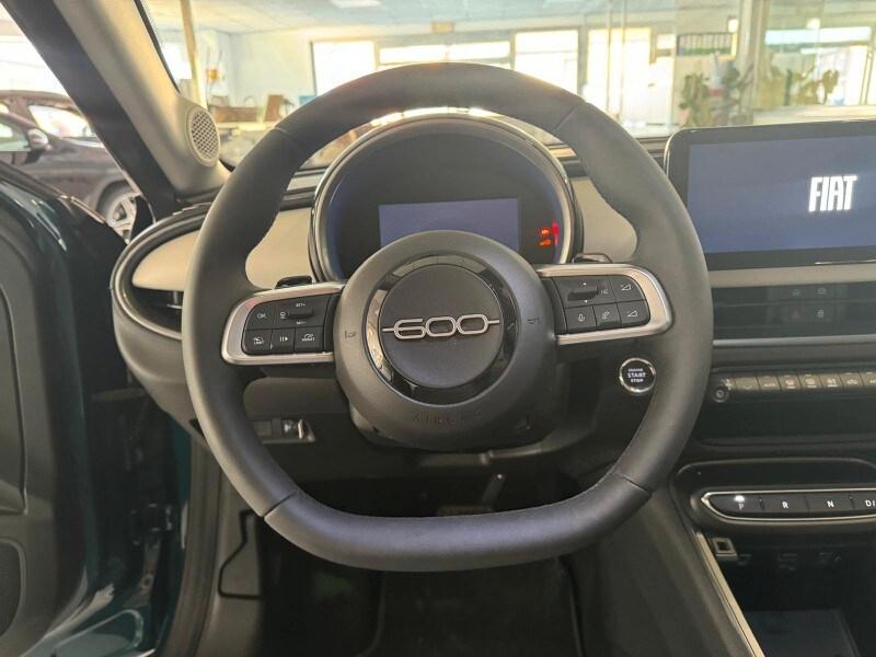 FIAT 600 (2023-->) 600 Hybrid 100 CV DCT MHEV L...