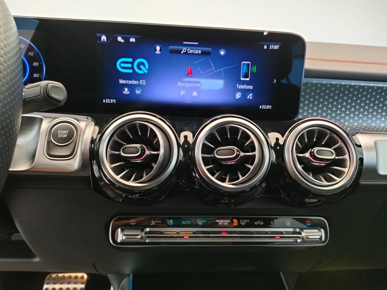 Mercedes-Benz EQB - X243 2024 - EQB 250+ AMG Line Advanced
