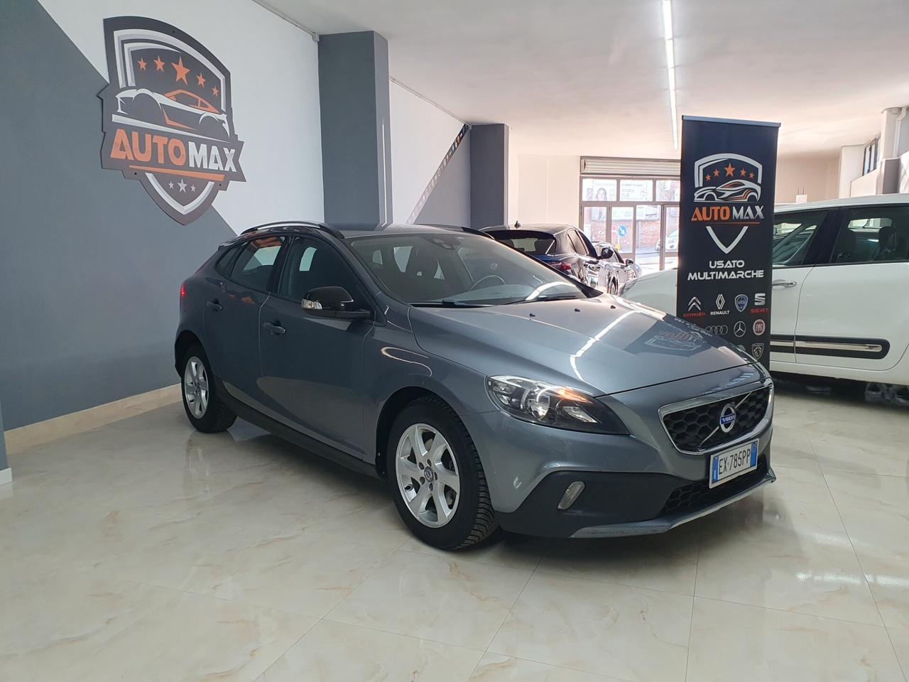 Volvo V40 Cross Country D2 1.6 115cv Momentum 2015