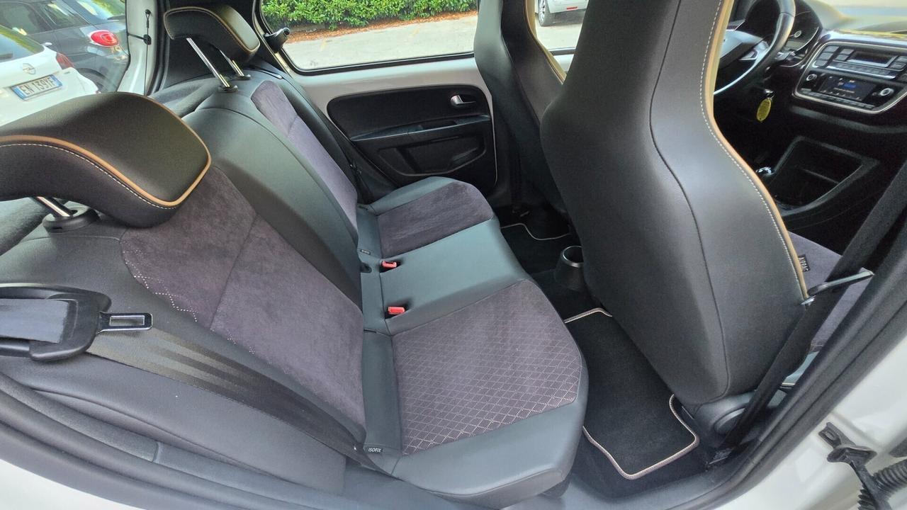 Seat Mii 1.0 68 CV 5 porte by Cosmopolitan Ecofuel