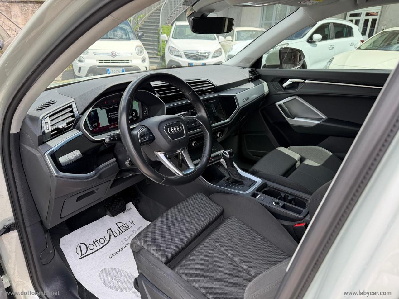 AUDI Q3 35 TDI S tronic S line edition