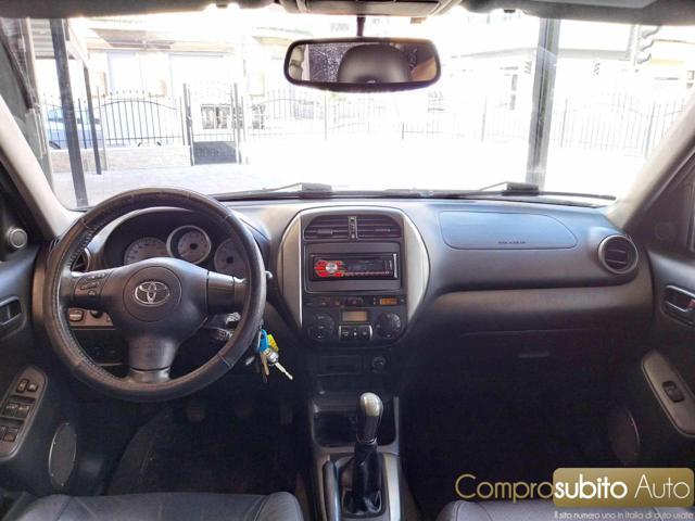 TOYOTA RAV 4 MY23 RAV4 2.0 Tdi D-4D cat 5 porte
