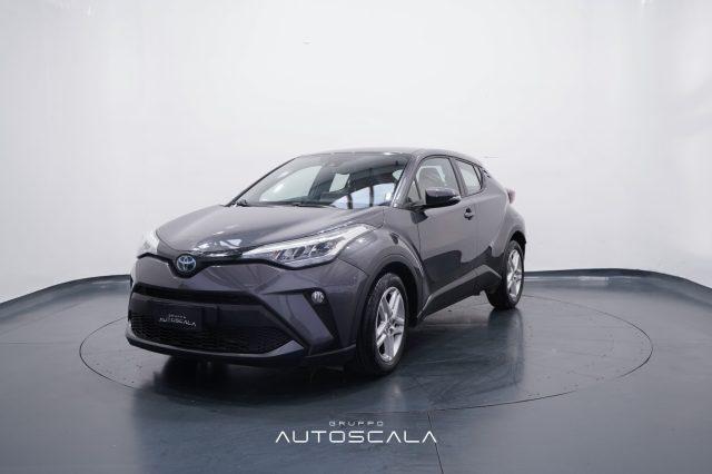 TOYOTA C-HR 1.8 Hybrid E-CVT Business