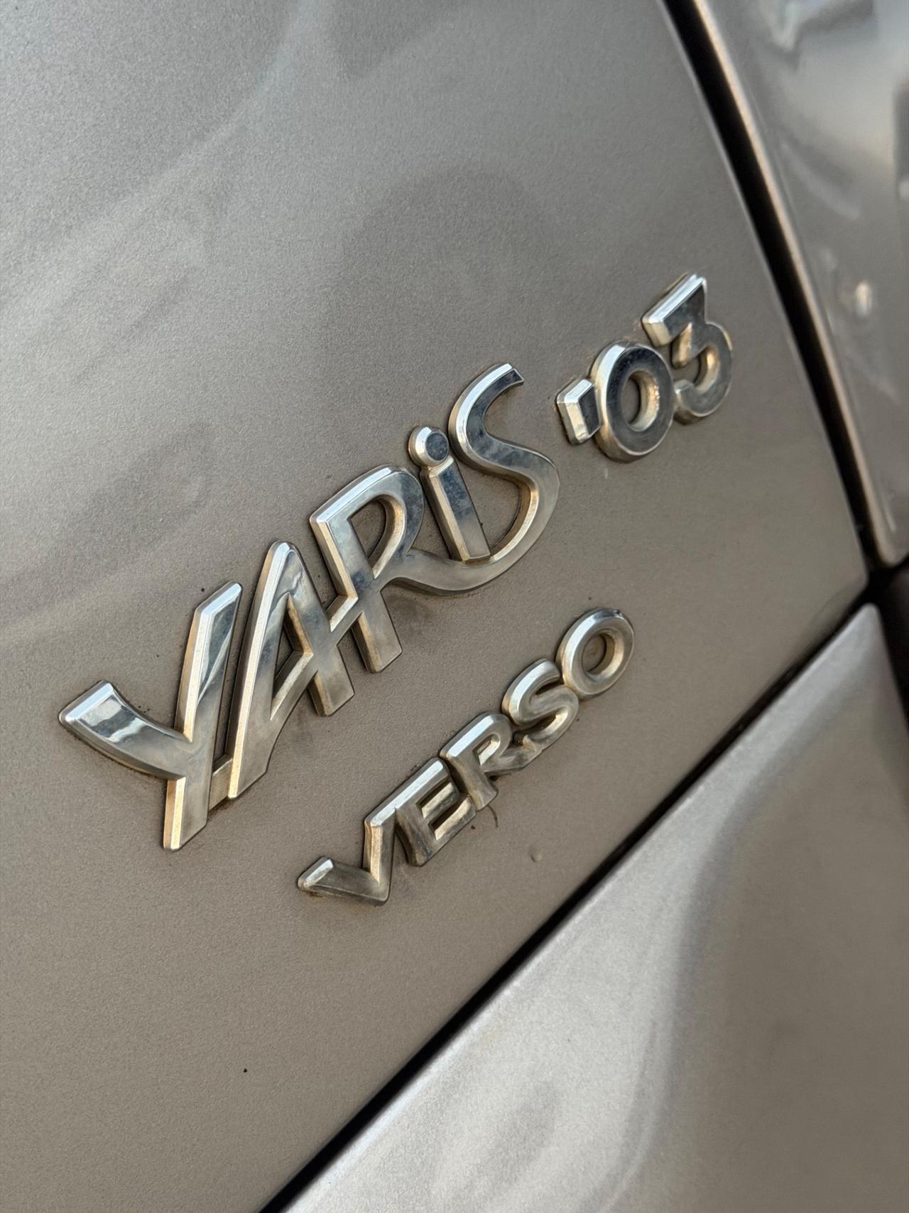 TOYOTA YARIS VERSO 1.4 DIESEL - GANCIO TRAINO
