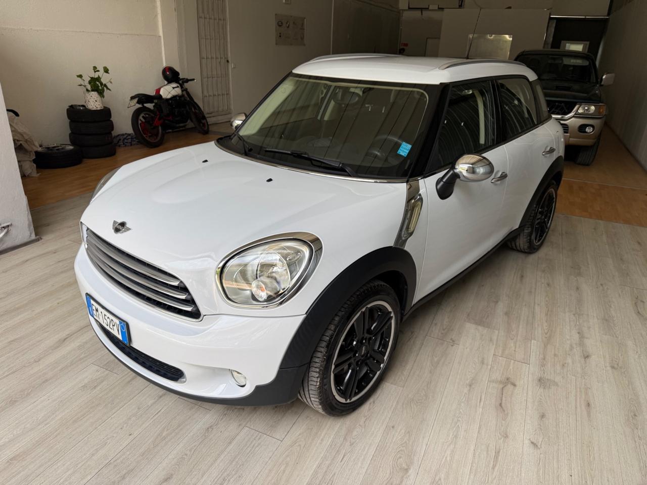 Mini One D Countryman guidabile da neopatentati