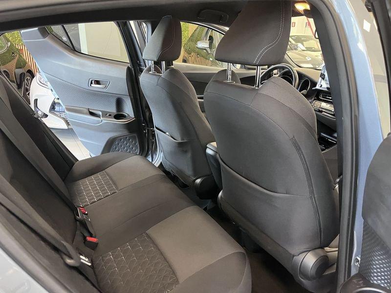 Toyota C-HR 1.8 Hybrid E-CVT Trend