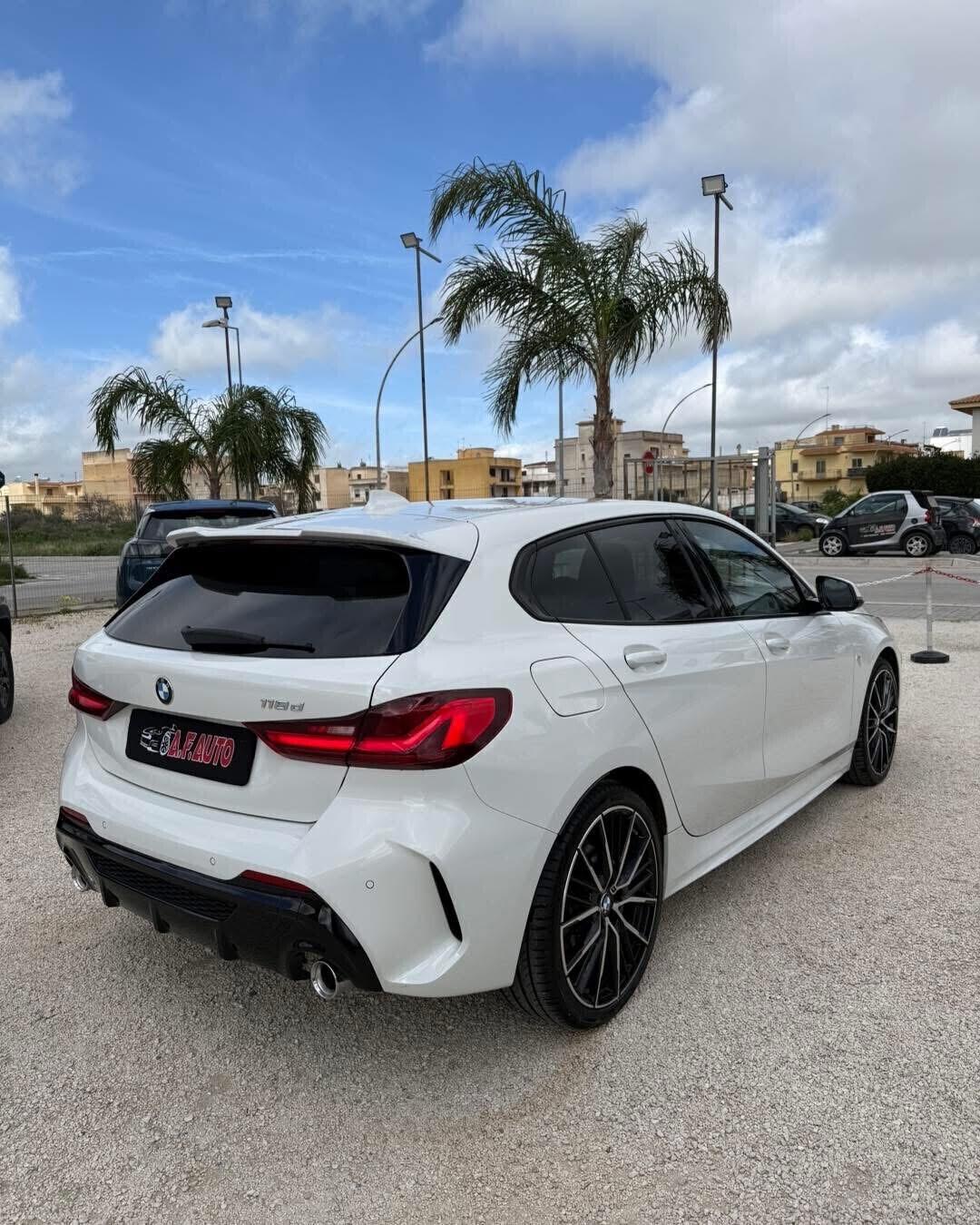 Bmw 118d 5p. Msport
