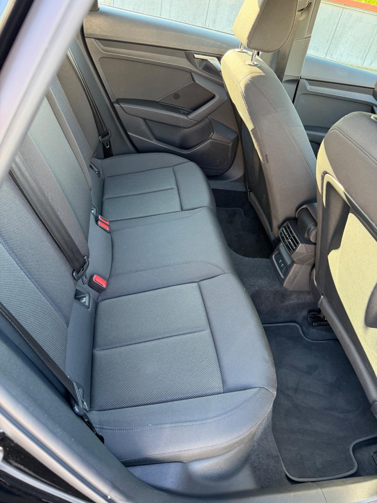 Audi A3 Sedan 35 TDI Business Advanced