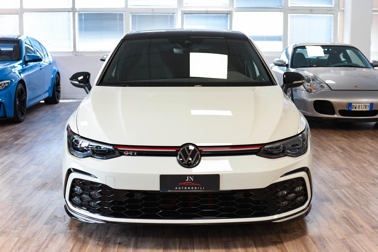 Volkswagen Golf GTI Golf 2.0 TSI GTI