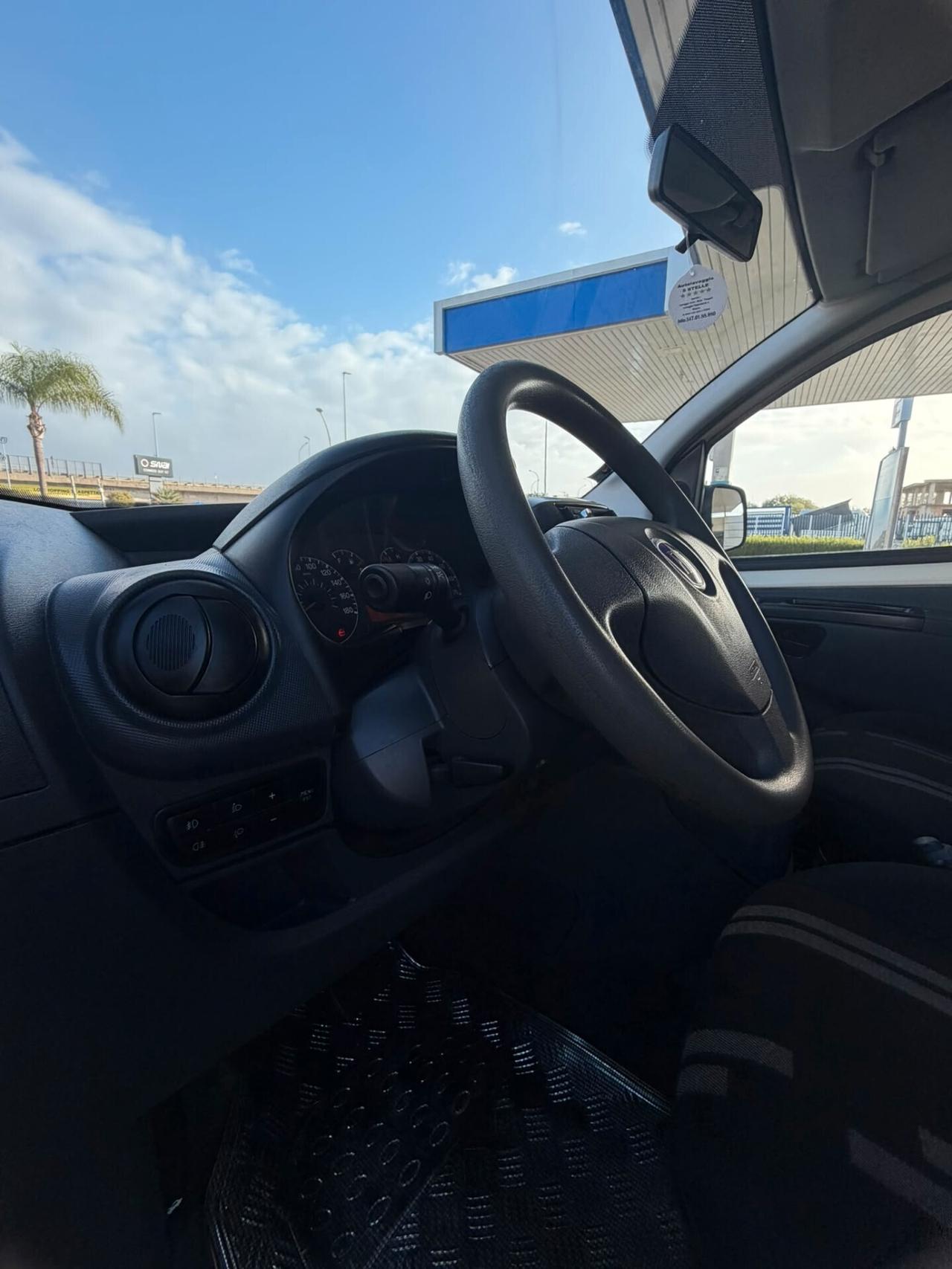 Fiat Fiorino 1.3 MJT 75CV Combi Semivetrato