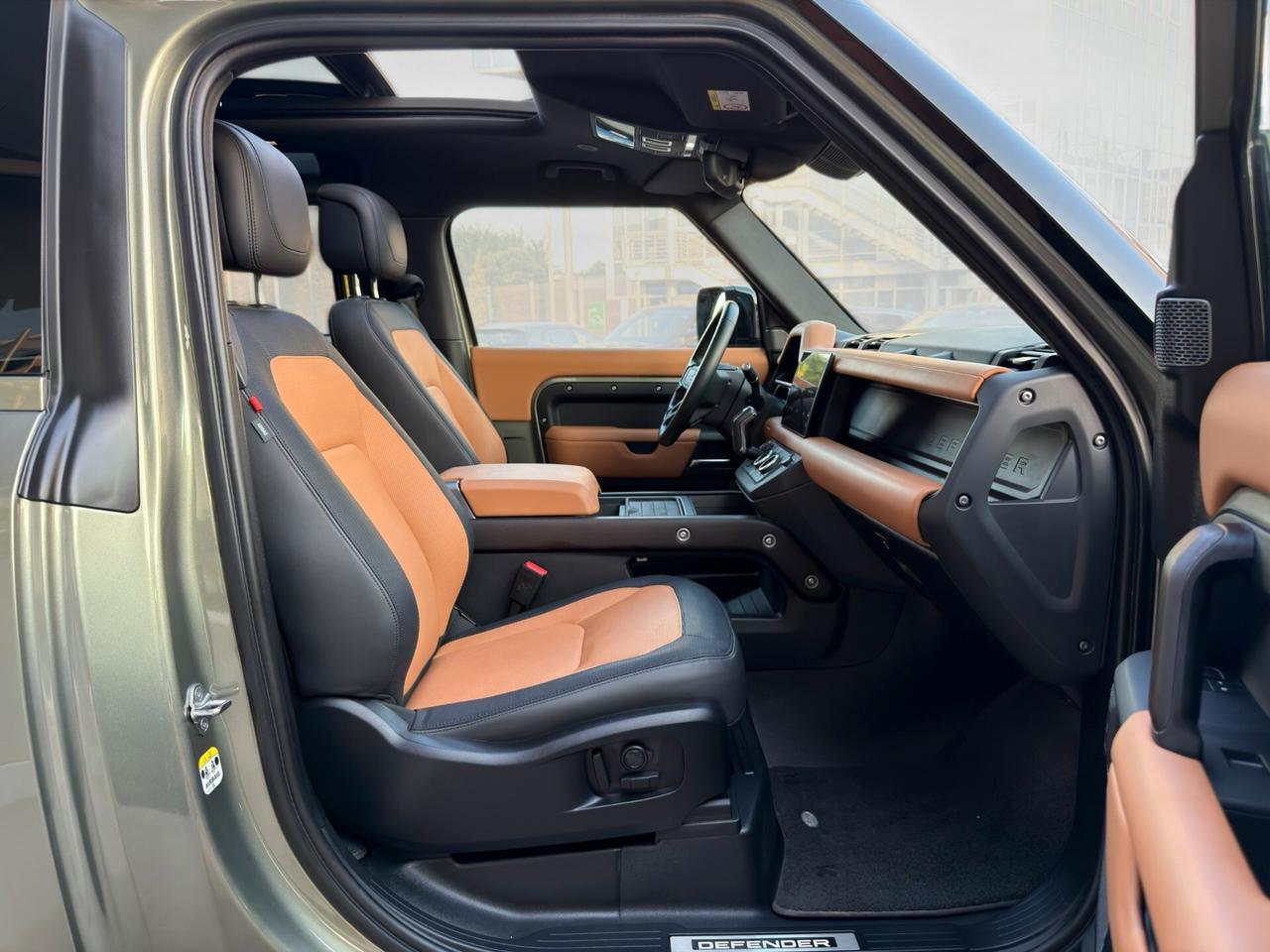 Land Rover Defender 90 3.0D I6 250 CV AWD Auto X-Dynamic HSE TETTO APRIBILE