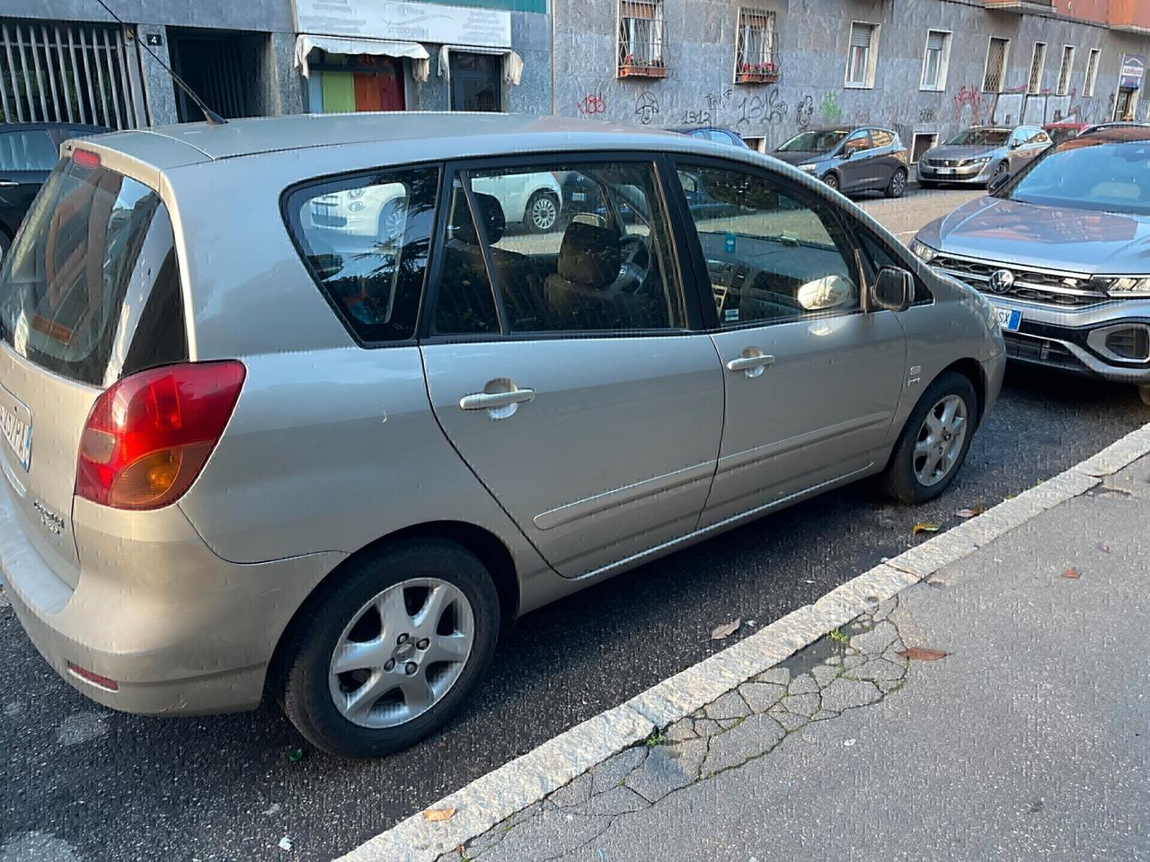Toyota Corolla Verso 1.6 16V