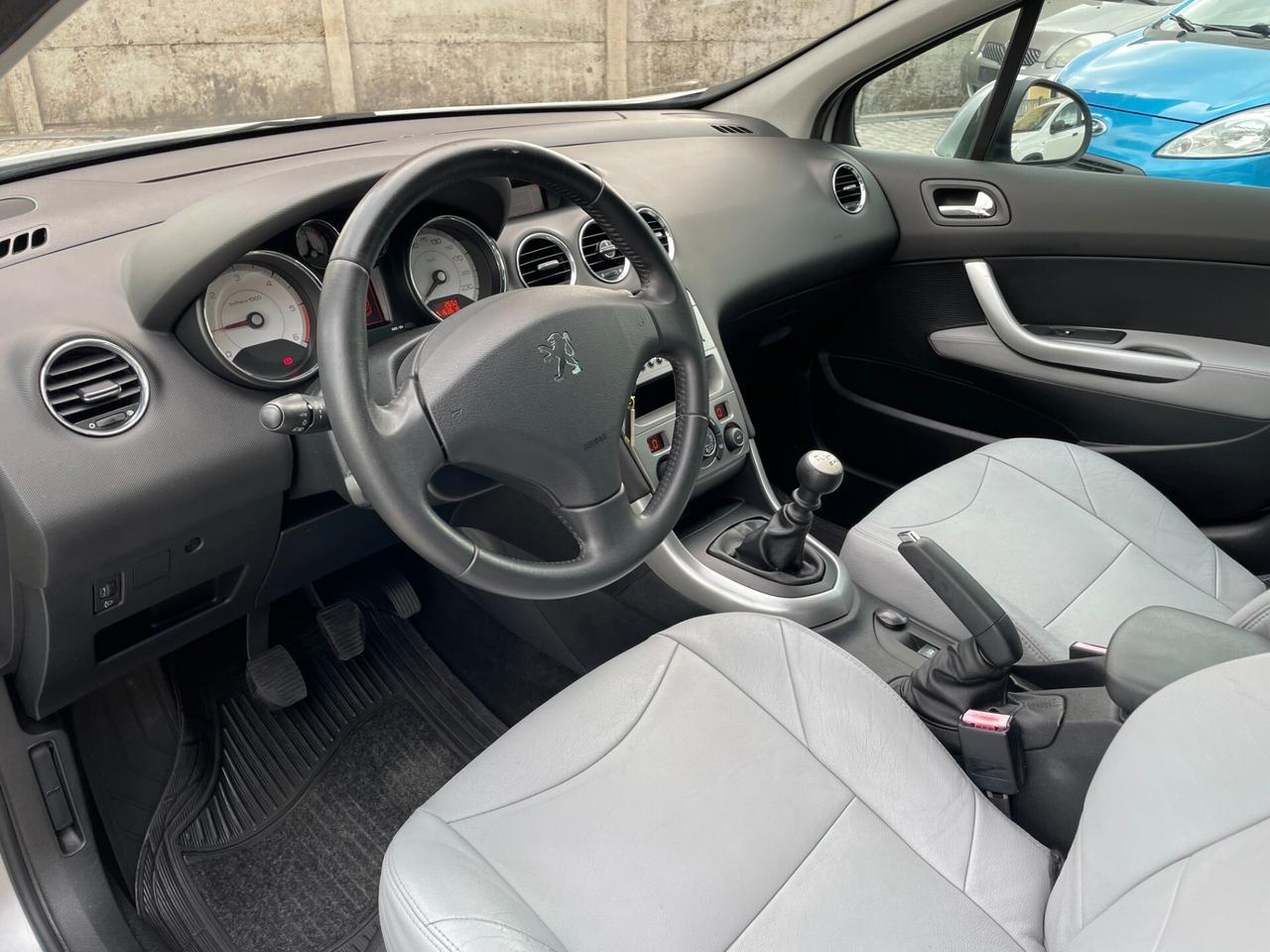 Peugeot 308 1.6 HDi 110CV SW Ciel Premium