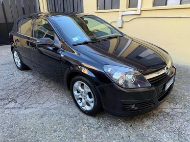 OPEL Astra 1.7 CDTI 101CV 5 porte Cosmo