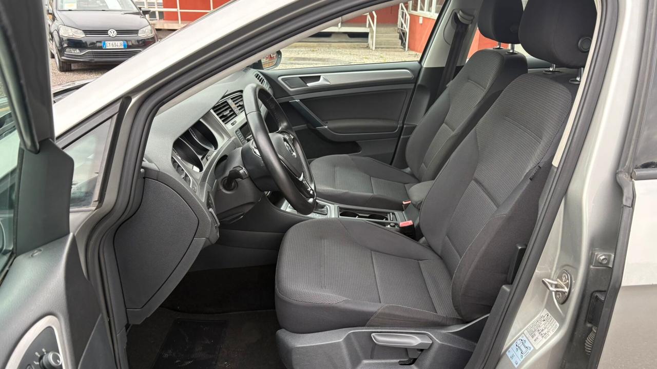 Volkswagen Golf Business 1.6 TDI DSG 5p. Comfortline BlueMotion Tech.