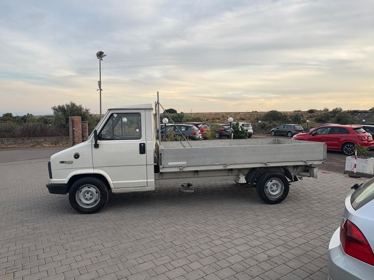 Fiat Ducato 2.5 TD cassonato