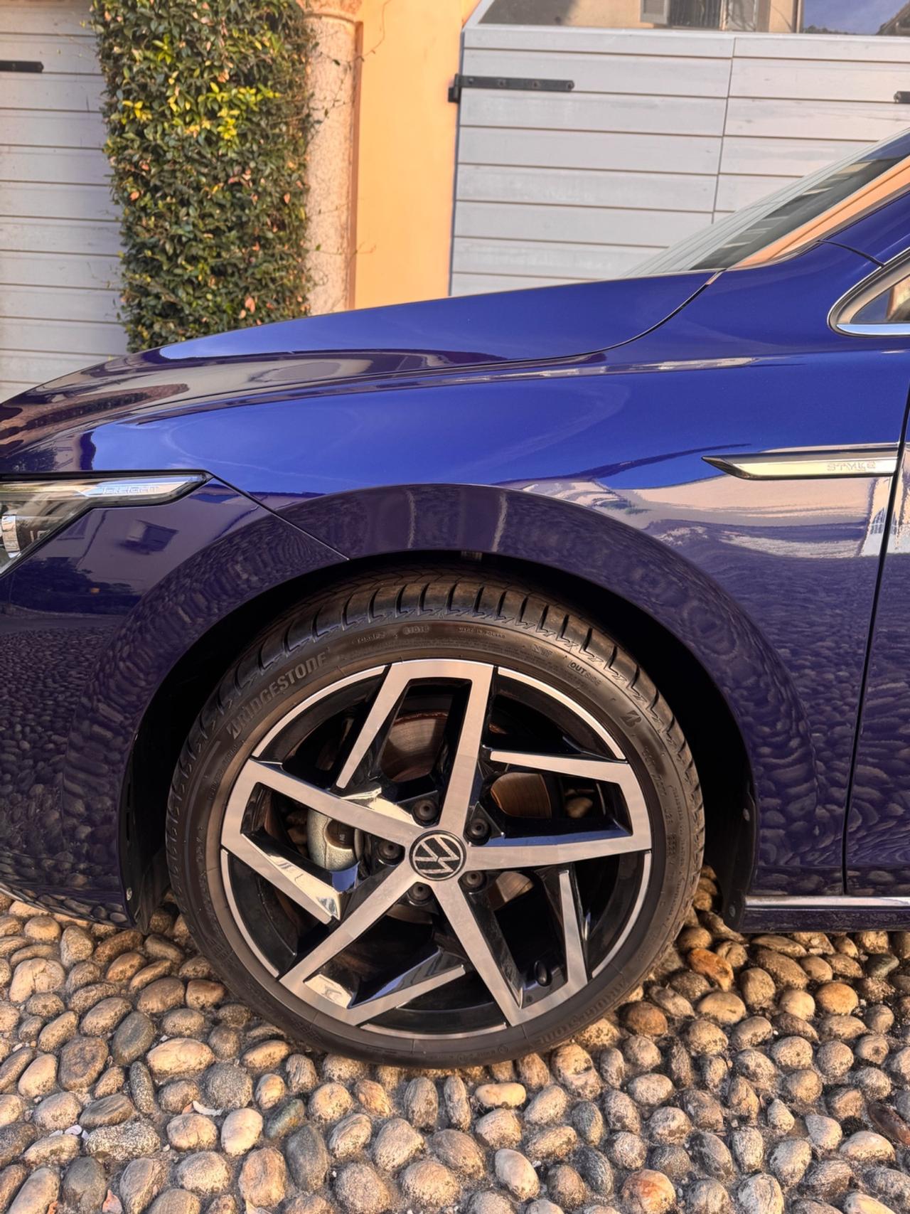 Volkswagen Golf 1.5 eTSI 130 CV EVO ACT DSG Style