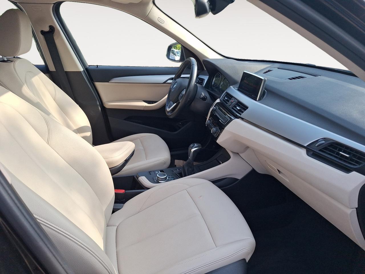 BMW X1 xdrive25e Business Advantage auto