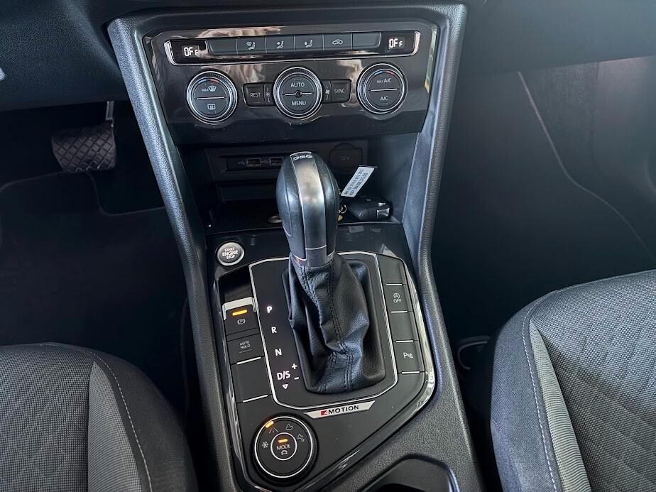 Volkswagen Tiguan 2.0 TDI SCR DSG 4MOTION Business BMT