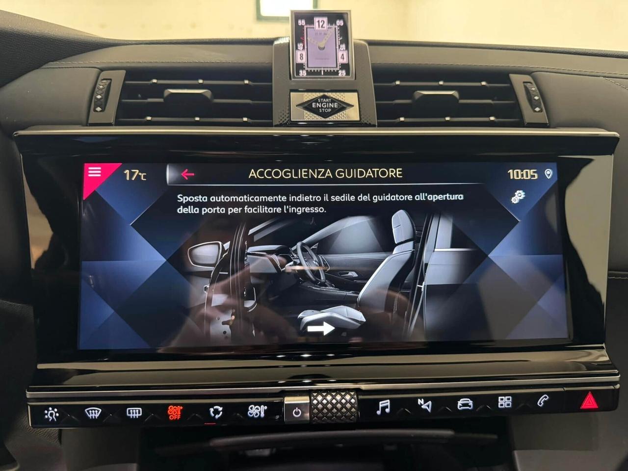DS7 CROSSBACK 1.5 HDI 130 CV. EAT8 RIVOLI NAVI RETROCAMERA PELLE