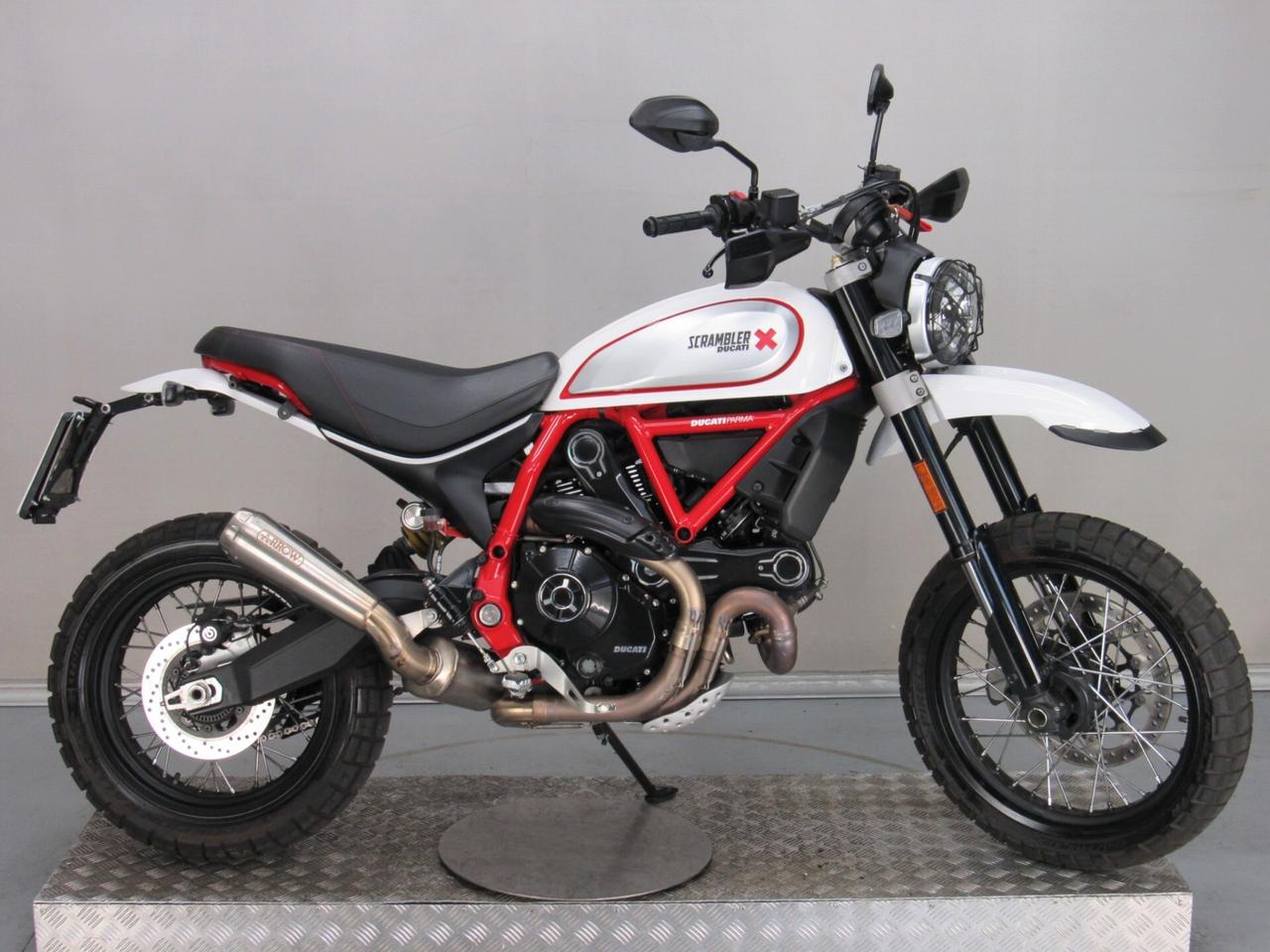 Ducati Scrambler 800 DESERT SLED