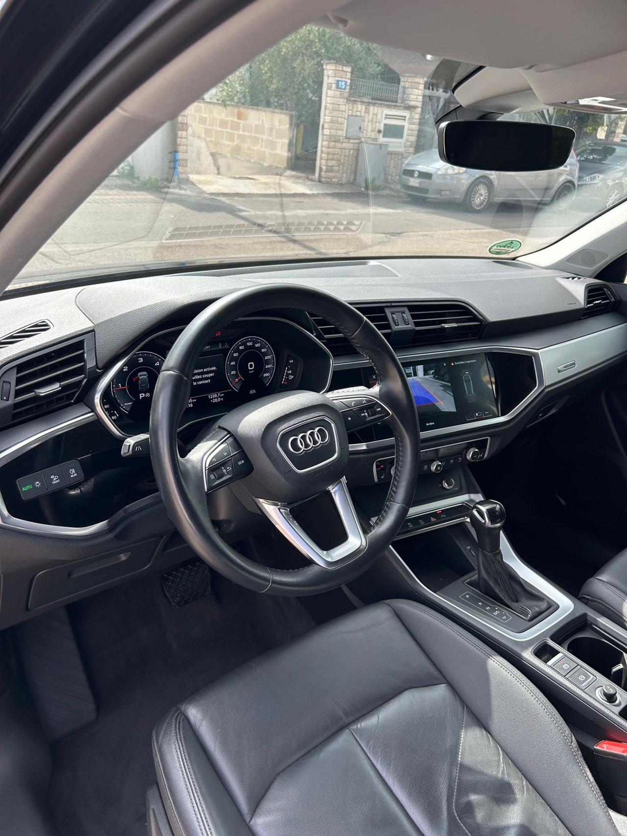 Audi Q3 35 TDI S tronic Business Advanced-Mod.2020