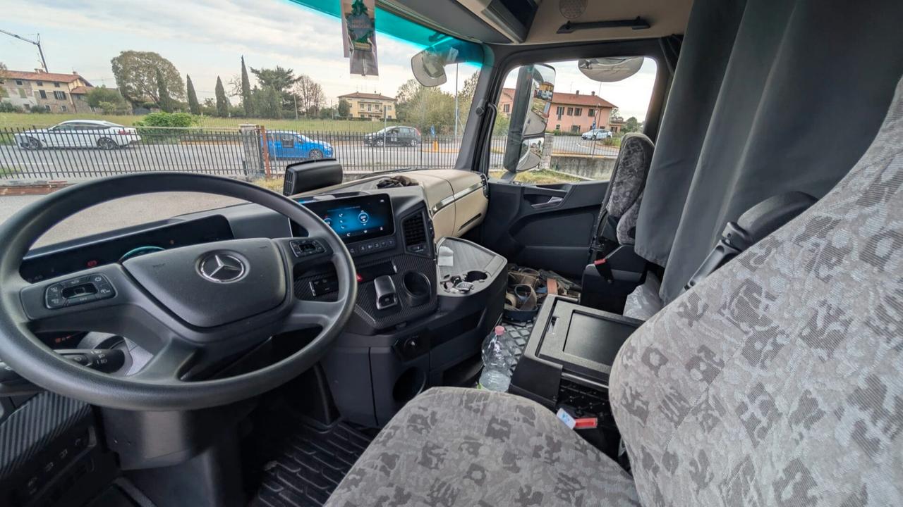 TRATTORE STRADALE MERCEDES AROCS 3363 LS