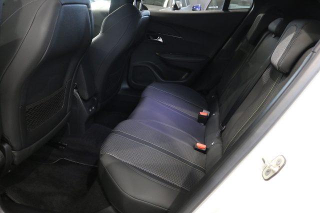 PEUGEOT 2008 PureTech 130 S&S EAT8 GT Line